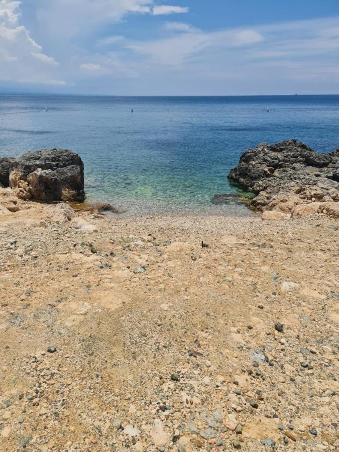 1Br Oceanfront At Arterra, Fast Wifi, Nflix, Kitchen Villa Lapu-Lapu City Buitenkant foto