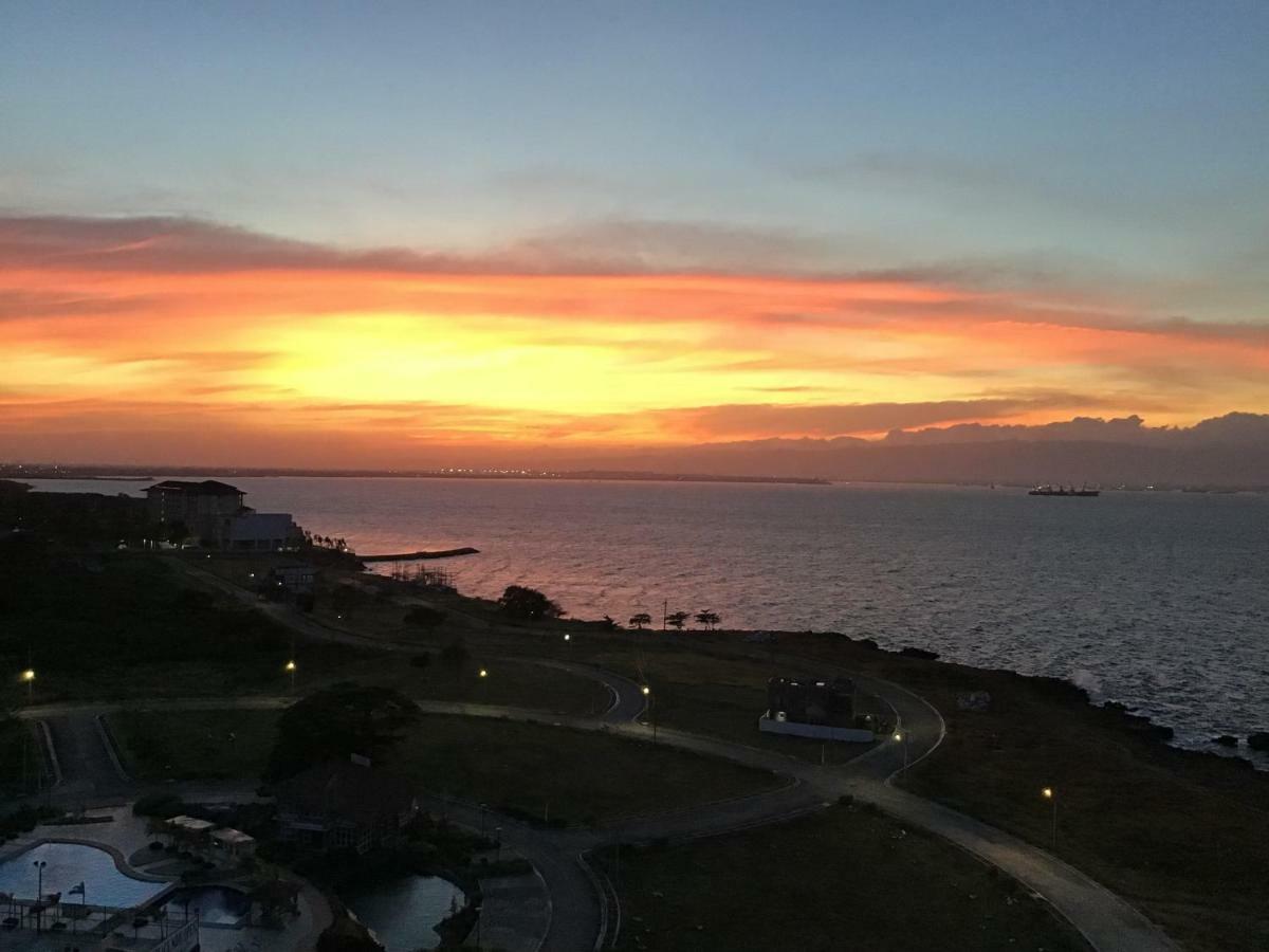 1Br Oceanfront At Arterra, Fast Wifi, Nflix, Kitchen Villa Lapu-Lapu City Buitenkant foto